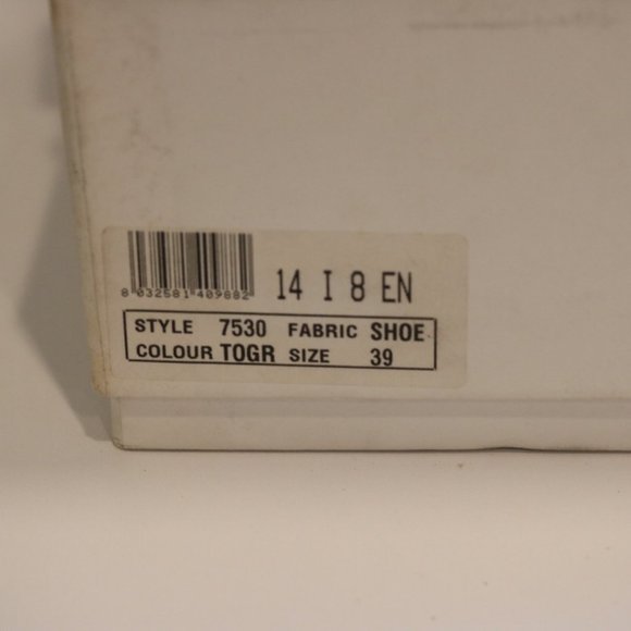 $450 39 9 Women's LUXURY ENFOLD Gray JAPAN wool LEATHER sandals flats shoes mint - Picture 11 of 13